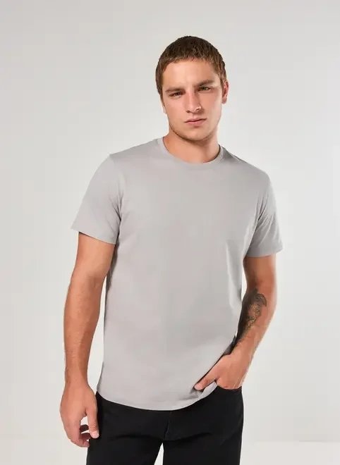 camiseta básica cotton camiseta básica cotton