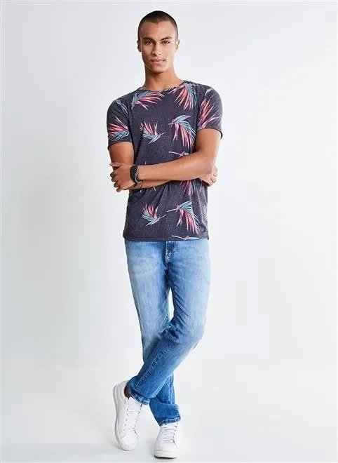 camiseta estampada folhagens camiseta estampada folhagens
