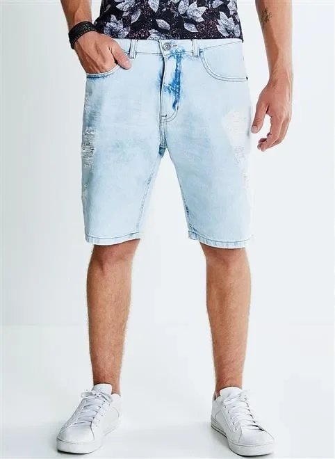 bermuda jeans claro com puídos bermuda jeans claro com puídos