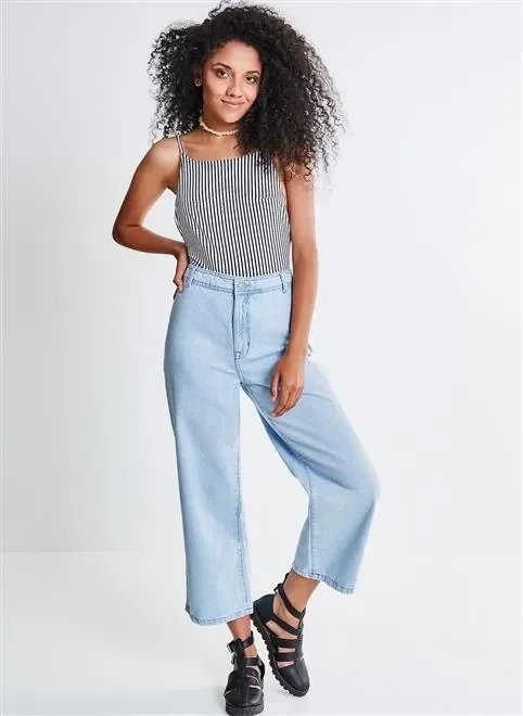 calça pantacourt em jeans calça pantacourt em jeans