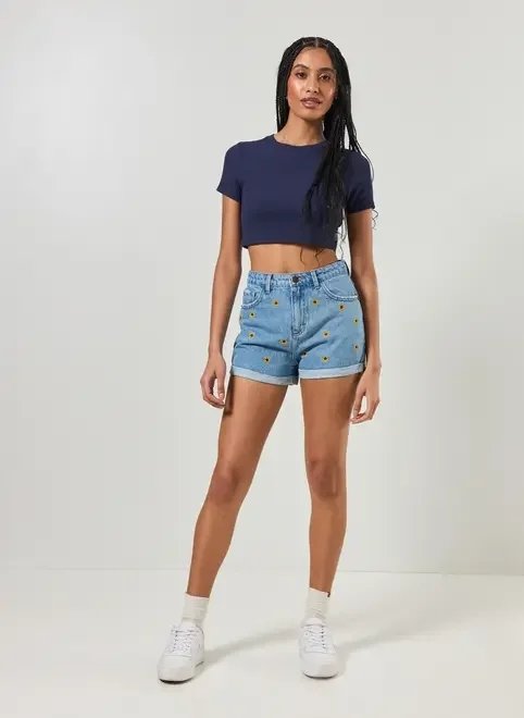 short jeans bordado girassol short jeans bordado girassol