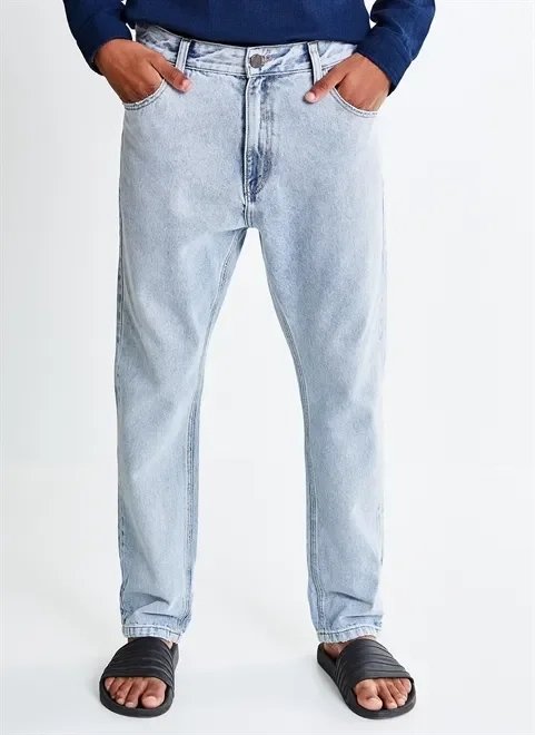 calça vintage em jeans calça vintage em jeans