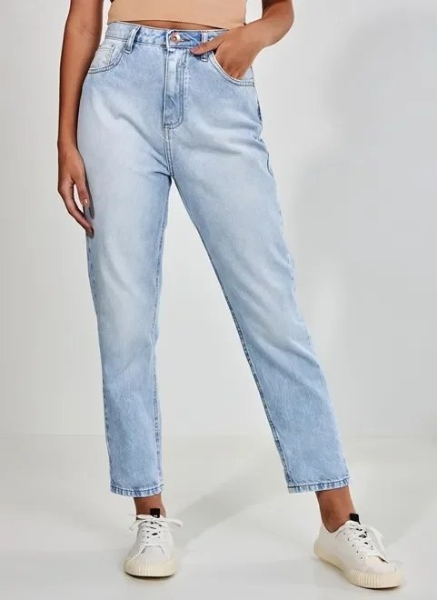 calça mom em jeans claro calça mom em jeans claro