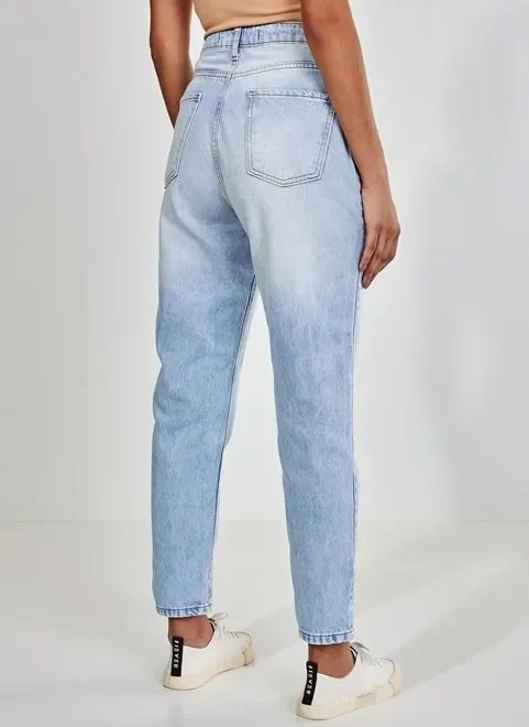 calça mom em jeans claro calça mom em jeans claro