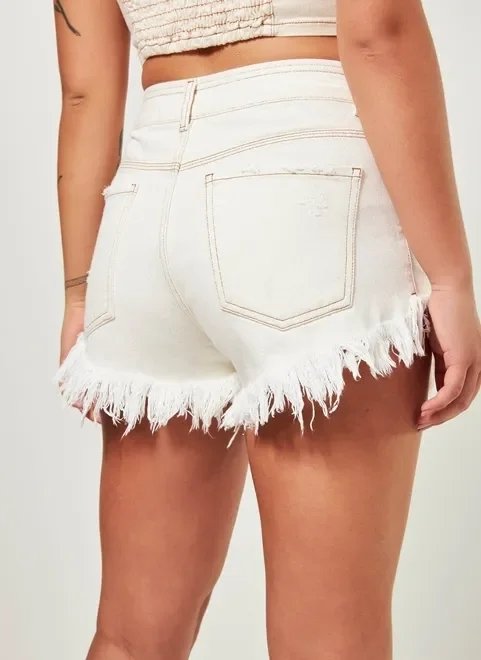 short desfiado de sarja branca short desfiado de sarja branca