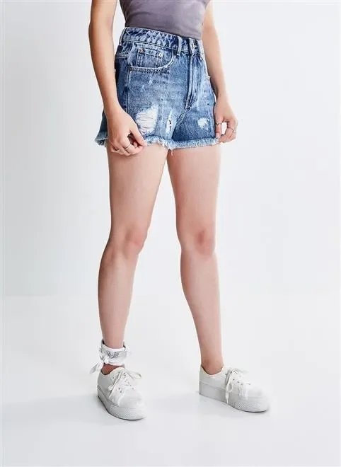 short hot pants bordado heaven short hot pants bordado heaven