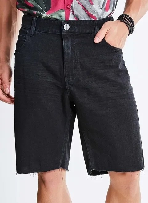 bermuda jeans com barra desfiada bermuda jeans com barra desfiada