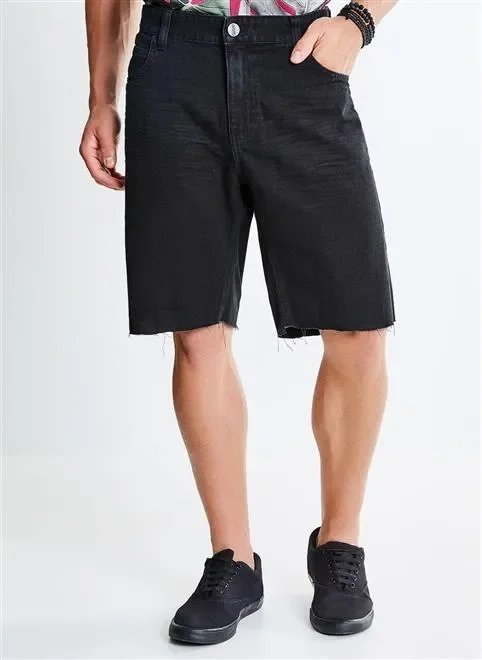 bermuda jeans com barra desfiada bermuda jeans com barra desfiada