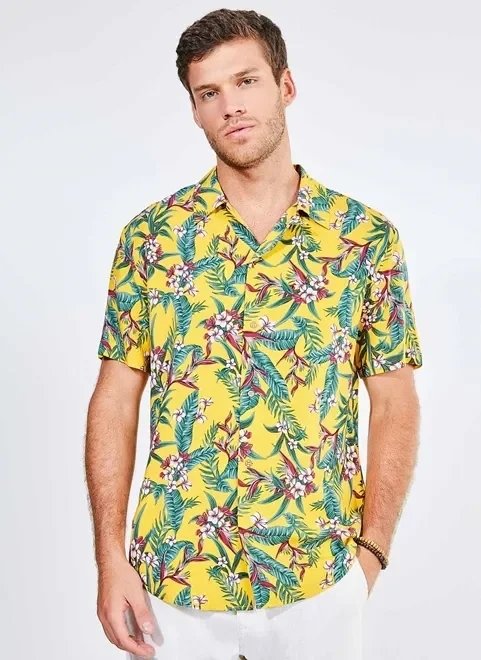 camisa estampada em viscose camisa estampada em viscose