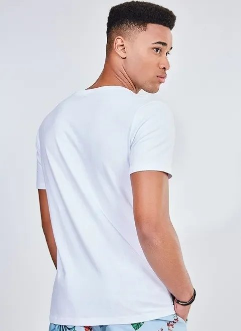 camiseta básica em malha peach camiseta básica em malha peach
