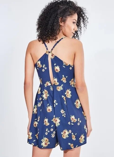 macaquinho curto com nozinho macaquinho curto com nozinho