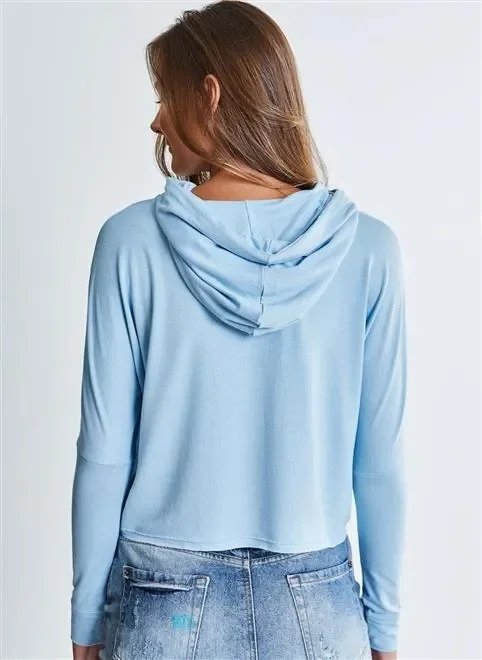 blusa lettering cheeky blusa lettering cheeky